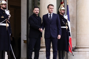 Συνάντηση Ζελένσκι - Μακρόν στο Παρίσι