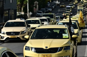 Χωρίς ταξί έως τα ξημερώματα της Πέμπτης η χώρα 