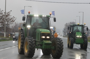 αγροτες, τρακτερ, μπλοκα, δρομος
