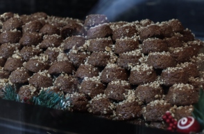 Μελομακάρονα