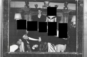 Νέες φωτογραφίες «καίνε» τον πρίγκιπα Άντριου: με τον Έπσταϊν στο Μπαλμόραλ και σκηνές που σοκάρουν