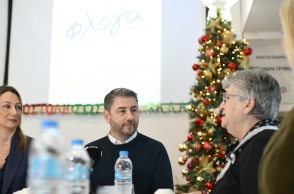 Τον ξενώνα του Συλλόγου Γονιών Παιδιών με νεοπλασματική ασθένεια  "Φλόγα" επισκέφθηκε ο Πρόεδρος του ΠΑΣΟΚ-Κινήματος Αλλαγής, Νίκος Ανδρουλάκης