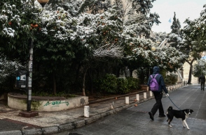 Χιονόπτωση στο κέντρο της Αθήνας