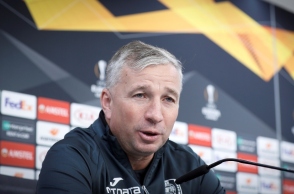 Νταν Πετρέσκου