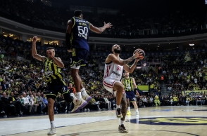 Φενέρμπαχτσε-Ολυμπιακός 88-80: Ο Μπόλντγουιν…του έκοψε το σερί νικών