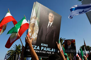 Ο εξόριστος διάδοχος επιστρέφει στο προσκήνιο: O Ρεζά Παχλαβί και το νέο πρόσωπο των διαδηλώσεων στο Ιράν