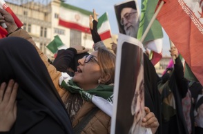Explainer: Γιατί η κρίση στο Ιράν θεωρείται η σοβαρότερη από το 1979