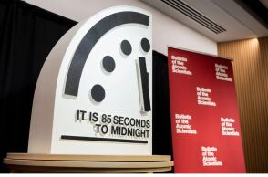 Το Ρολόι της Αποκάλυψης πλησιάζει όσο ποτέ στα μεσάνυχτα