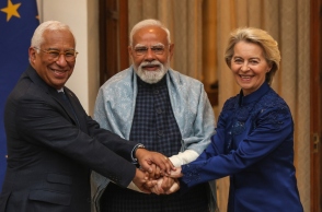 O Πρόεδρος του Ευρωπαϊκού Συμβουλίου, Αντόνιο Λουίς Σάντος ντα Κόστα, με τον Ινδό Πρωθυπουργό Ναρέντρα Μόντι και την Πρόεδρο της Ευρωπαϊκής Επιτροπής, Ούρσουλα φον ντερ Λάιεν 