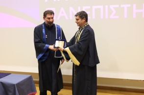 Ο Γιάννης Οικονομίδης