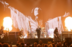 Θρύλοι της ροκ τίμησαν τη μνήμη του Όζι Όσμπορν στη σκηνή των Grammy 2026