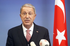 Ο Υπουργός Αμυνας της Τουρκίας, Χουλούσι Ακάρ