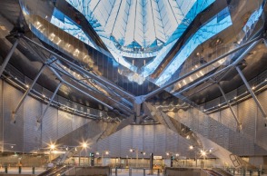 Ο «πιο όμορφος σταθμός του κόσμου» διχάζει το Παρίσι