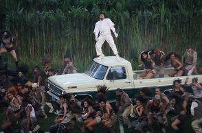 Bad Bunny vs. Kid Rock: Δύο halftime shows, δύο διαφορετικές Αμερικές