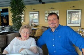 Το συγκινητικό μήνυμα του Εργκίν Αταμάν για τον θάνατο της μητέρας του