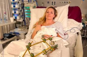 Λίντσεϊ Βον: Πρώτη φωτογραφία από το νοσοκομείο μετά τη σοκαριστική πτώση στους Χειμερινούς Ολυμπιακούς