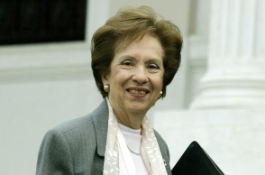 Άννα Ψαρούδα-Μπενάκη: Ο πολιτικός κόσμος αποχαιρετά την πρώτη γυναίκα πρόεδρο της Βουλής