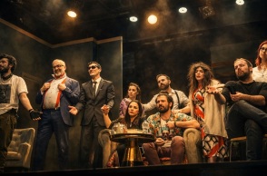 «Ο ημιυπαίθριος», θέατρο Coronet