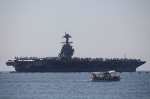 To αεροπλανοφόρο USS Gerald R. Ford