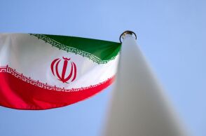 Λόρδος Πόλακ στην Athens Voice:  Η Τεχεράνη πυρήνας αποσταθεροποίησης και η ελπίδα για μια νέα ισορροπία