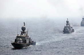 Ιρανικά σκάφη κατά τη διάρκεια άσκησης στον Περσικό Κόλπο