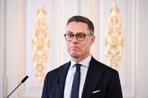 O Πρόεδρος της Φινλανδίας, Αλεξάντερ Στουμπ