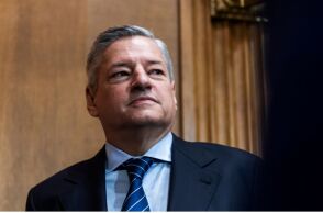 Ο Τεντ Σαράντος έκανε unfollow τη Μέγκαν Μαρκλ και φουντώνουν τα σενάρια ρήξης με το Netflix