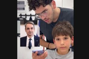 Το βίντεο με το αγόρι που ζήτησε το κούρεμα Μητσοτάκη