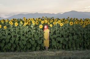 Βίκη Γεωργίου, «Η πίσω αυλή», Έκθεση φωτογραφίας Μαζί, Ορατές_σε συνεργασία με το MOMUS-Μουσείο Φωτογραφίας Θεσσαλονίκης