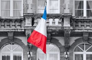 Γαλλική σημαία σε ένα δημαρχείο