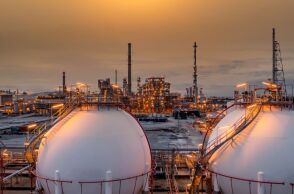 Δεξαμενές αποθήκευσης LNG