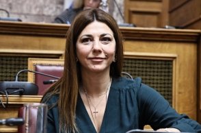 Η υπουργός Παιδείας, Σοφία Ζαχαράκη 
