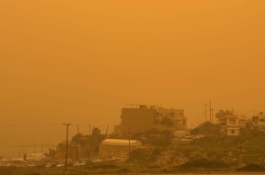 Πνίγηκε στην αφρικανική σκόνη το Ρέθυμνο - Απόκοσμες εικόνες