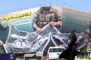 Το Ιράν απειλεί με «καταστροφικά» αντίποινα αν ο Τραμπ κάνει πράξη τις απειλές του	