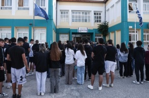 Πότε κλείνουν τα σχολεία για το καλοκαίρι -  Τι ισχύει για Δημοτικά, Γυμνάσια και Λύκεια