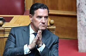 Απάντηση Γεωργιάδη για viral γιατρό: Καμία υπερωρία, καμία υπερεφημέρευση 