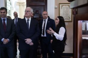 Επίσκεψη Τασούλα στο Ερεβάν: «Η Ελλάδα έχει παρόμοια δραματικά βιώματα με την Αρμενία»