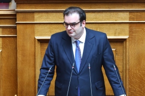 Πιερρακάκης προς Ανδρουλάκη: Ανταγωνίζεστε τον Τσίπρα για το ποιος θα γίνει πιο τοξικός