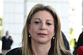 Στον Άρειο Πάγο η Μαρία Καρυστιανού - Ζήτησε την αναβάθμιση του κατηγορητηρίου για τον Κώστα Αχ. Καραμανλή