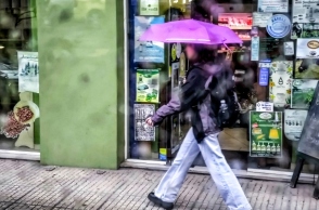 Καιρός αύριο: Βροχές και καταιγίδες σε ανατολική Μακεδονία και Θράκη, αναλυτική πρόγνωση