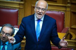 Φλωρίδης: «Δεν έμεινε θεσμός που να μην έχει καταγγείλει την Κωνσταντοπούλου»