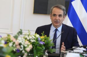 Μητσοτάκης στο Υπουργικό: Παρατείνεται και τον Ιούνιο η επιδότηση στο diesel - Πολιτική Βαβέλ τα νέα κομμάτα