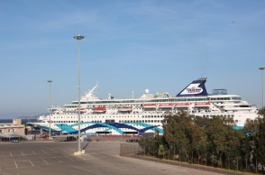 Ξεκίνησε η νέα καλοκαιρινή σεζόν επιθέσεων σε τουρίστες από το Ισραήλ - Στον Πειραιά το Crown Iris