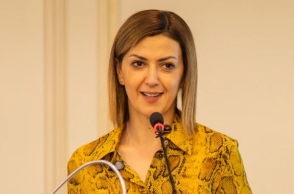 Αγαπηδάκη: «Η ψυχική υγεία δεν μπορεί πλέον να αντιμετωπίζεται ως ατομική υπόθεση, αλλά ως ζήτημα δημόσιας υγείας και δημόσιας πολιτικής» 