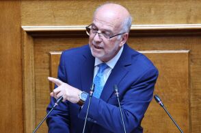 Φλωρίδης: ΠΑΣΟΚ και ΣΥΡΙΖΑ υπονομεύουν την Συνταγματική Αναθεώρηση 