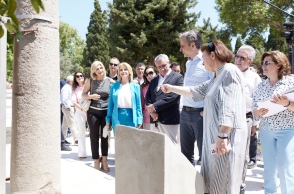 Ο Μητσοτάκης στην Περβόλα της Ρόδου - Μετά από 75 χρόνια, ανοίγει τις πύλες του για τους κατοίκους 