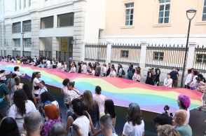 Ολοήμερες εκδηλώσεις του Athens Pride στο Σύνταγμα με παρέλαση και παράλληλες δράσεις	