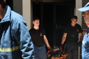 Πώς προκλήθηκε η φωτιά στο ξενοδοχείο στην Ομόνοια - Ένας τραυματίας