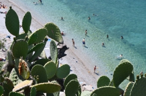Καιρός αύριο: Στους 37 βαθμούς η θερμοκρασία – Τοπικές βροχές στα ηπειρωτικά