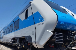 Έφτασε στη Θεσσαλονίκη ο πρώτος συρμός Blues Intercity της Hellenic Train.